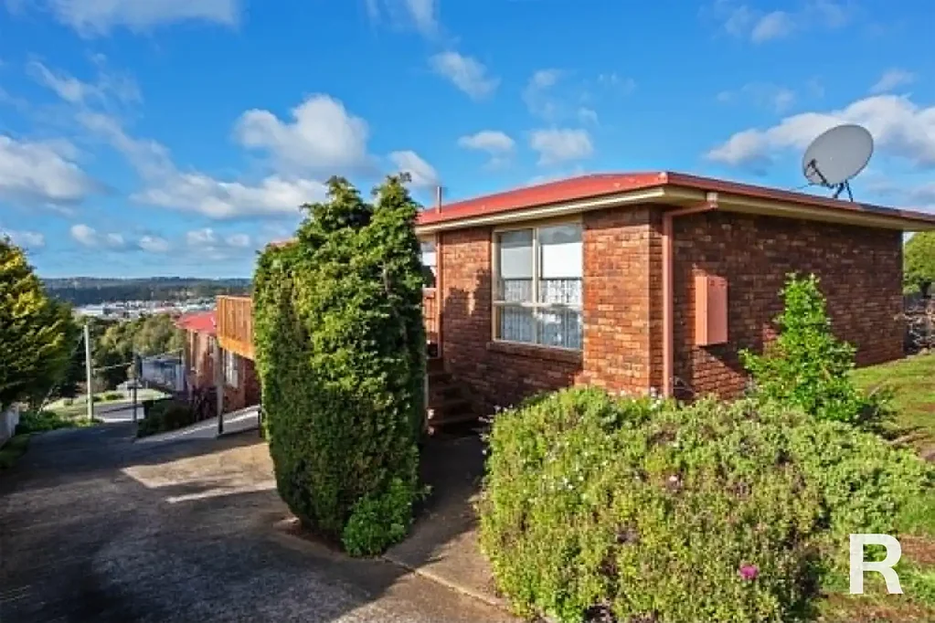 Enjoy Comfortable Living - 2 Bedrom Unit