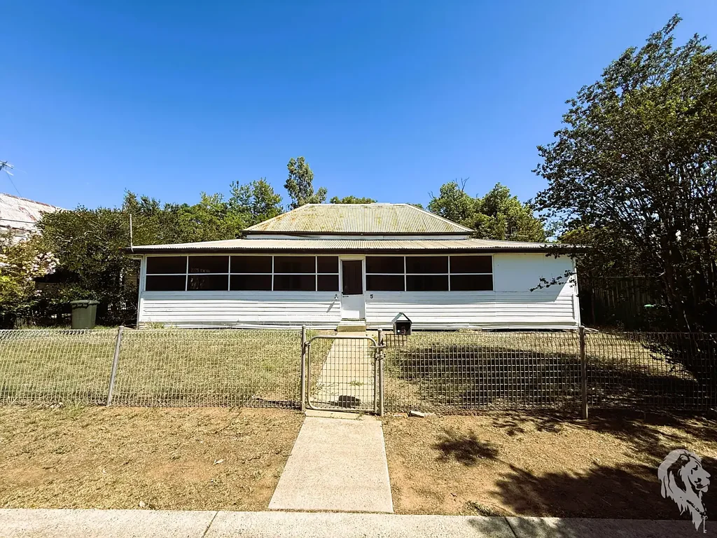 5 Cowper Street, Wee Waa, NSW 2388