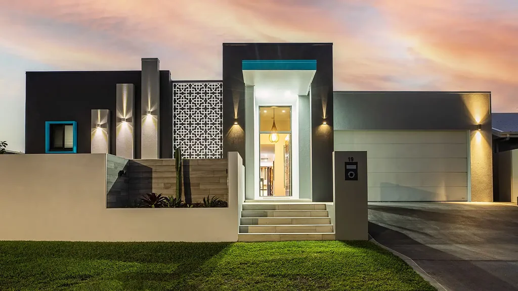 19 Joseph Court, Glenella, QLD 4740