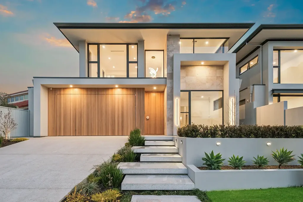 12A Sir John Marks Drive, West Lakes, SA 5021