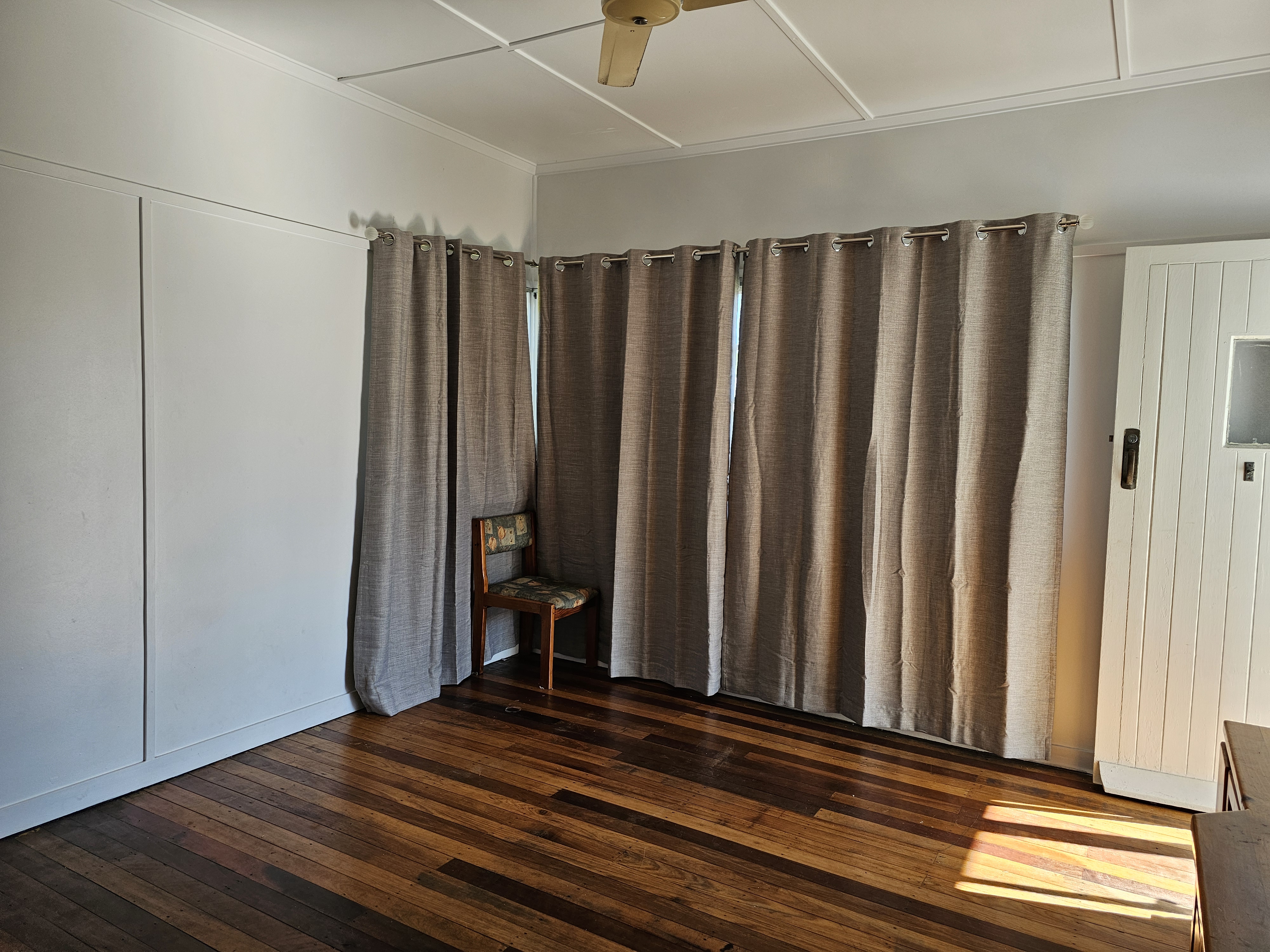 73 ELEVENTH AV, HOME HILL QLD 4806, 0 phòng ngủ, 0 phòng tắm, House