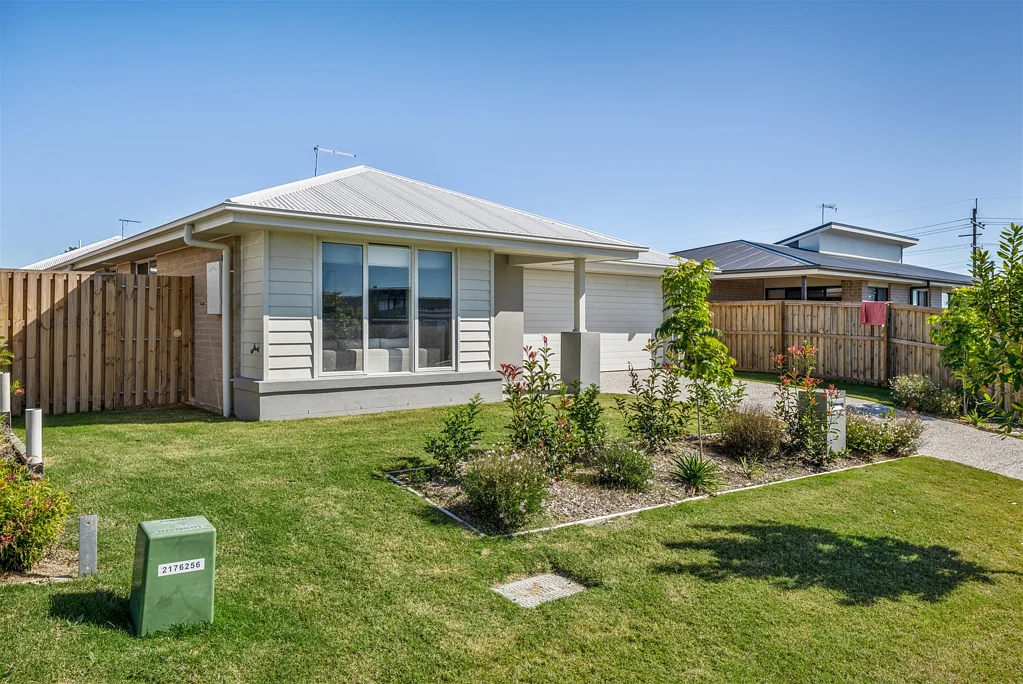 Collingwood Park 4房  Full Turn Key House and Land Package at Collingwood Park QLD