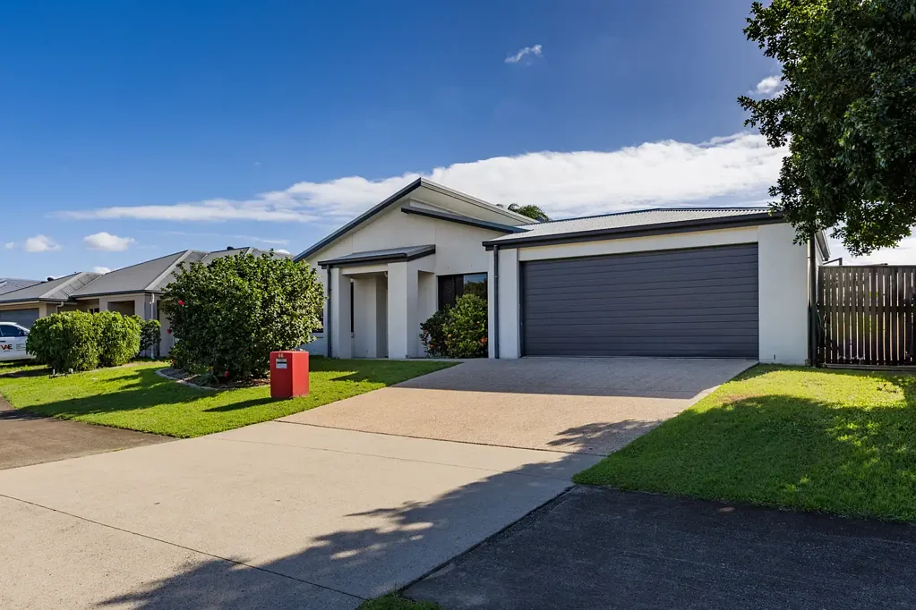 66 Whitehaven Drive, Blacks Beach, QLD 4740