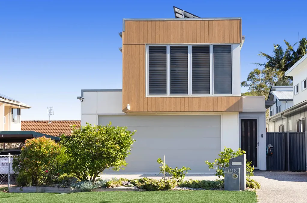 Prime Coastal Location - Steps from Caloundra CBD