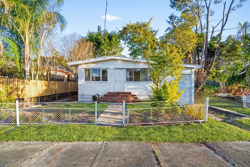 117 Cemetery Road, Raceview, QLD 4305