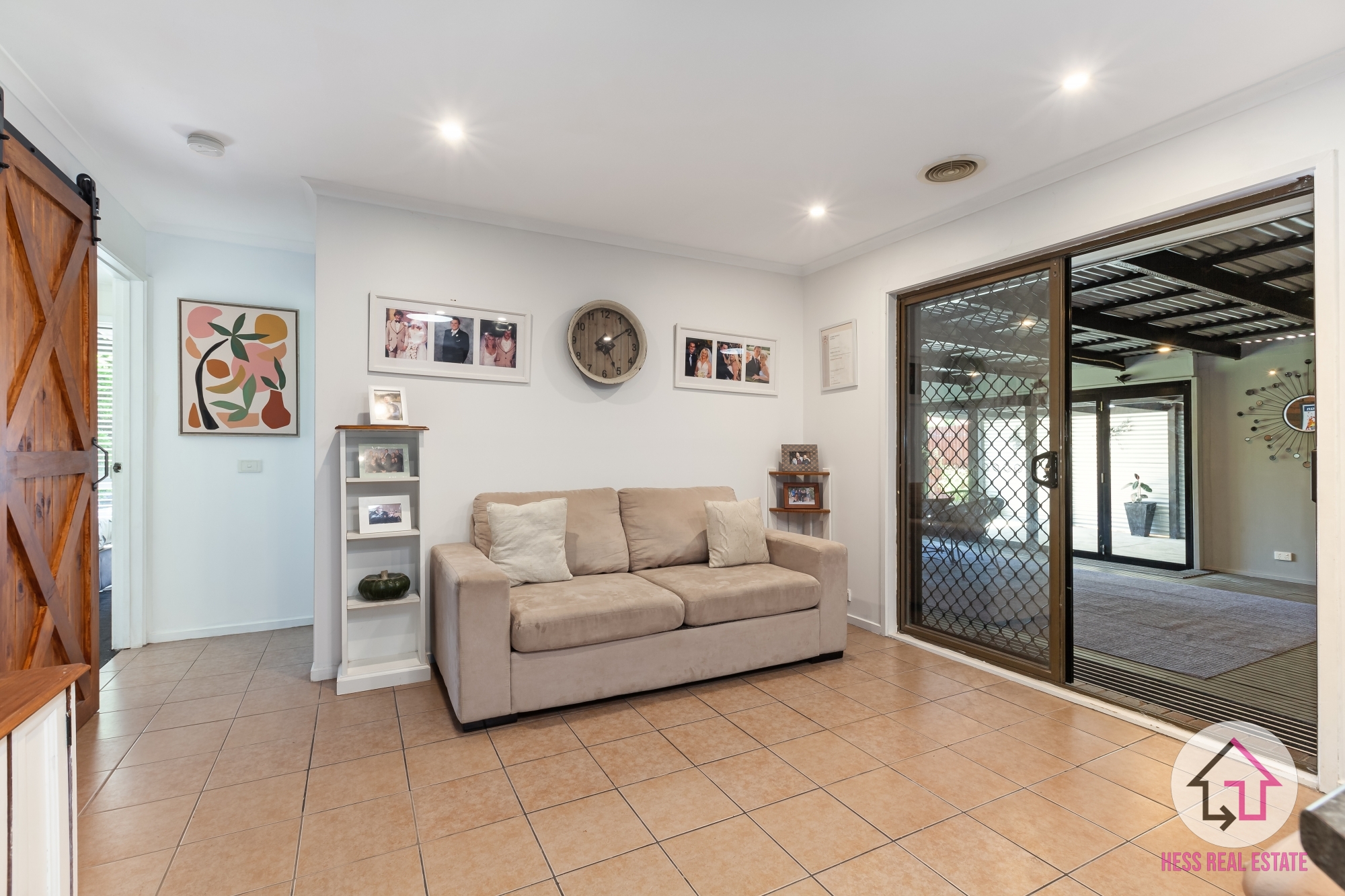 1 CLEVE CT, WALLAN VIC 3756, 0 Kuwarto, 0 Banyo, House