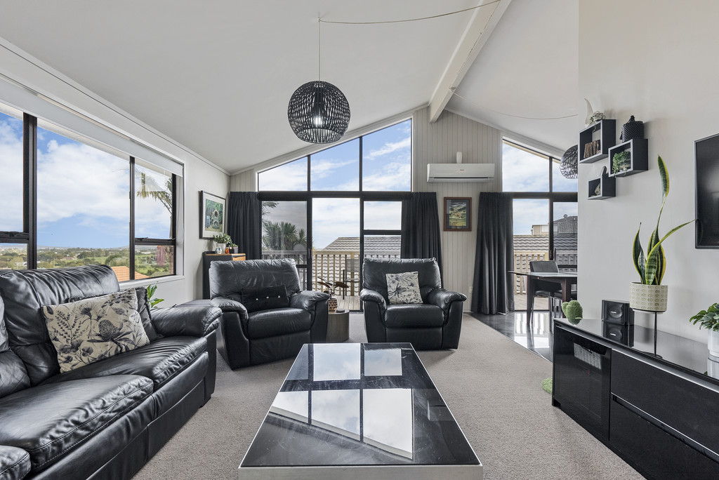 1/21 Gwenand Place, Botany Downs, Auckland - Manukau, 3 habitaciones, 0 baños