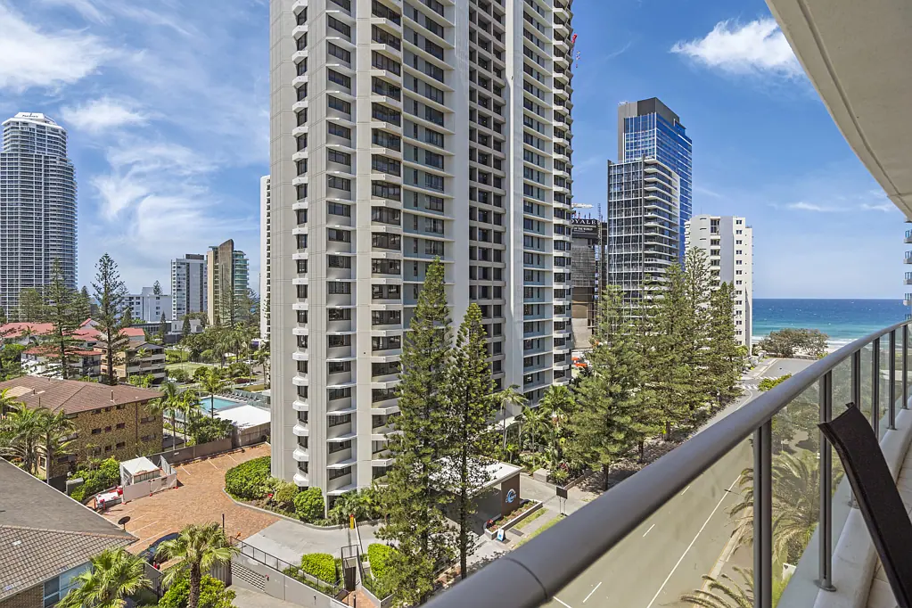 805/18 Enderley Avenue, Surfers Paradise, QLD 4217