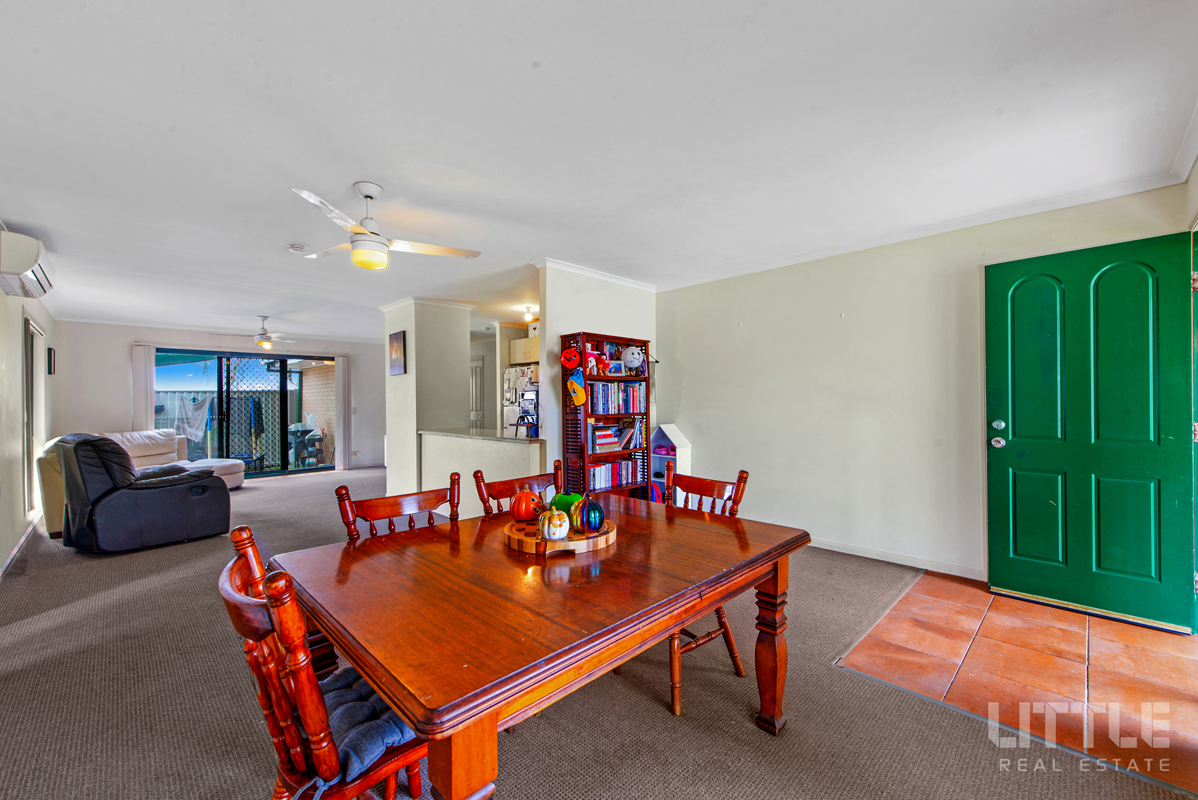 9 WILLUNGA PL, MERRIMAC QLD 4226, 0 chambres, 0 salles de bain, House