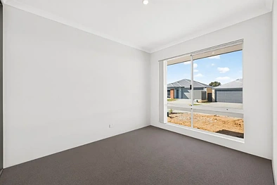 5 Larcom Road, Lakelands, WA 6180, 5 Kuwarto, 2 Banyo, House
