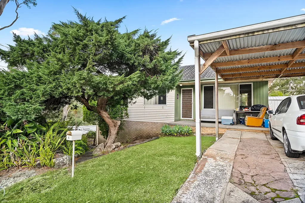 Engadine 3침실 Entry-Level Opportunity in a Premier Family Setting