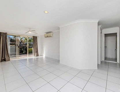 5/125 Hansford Road, Coombabah, QLD 4216, 2 slaapkamers, 1 badkamers, House