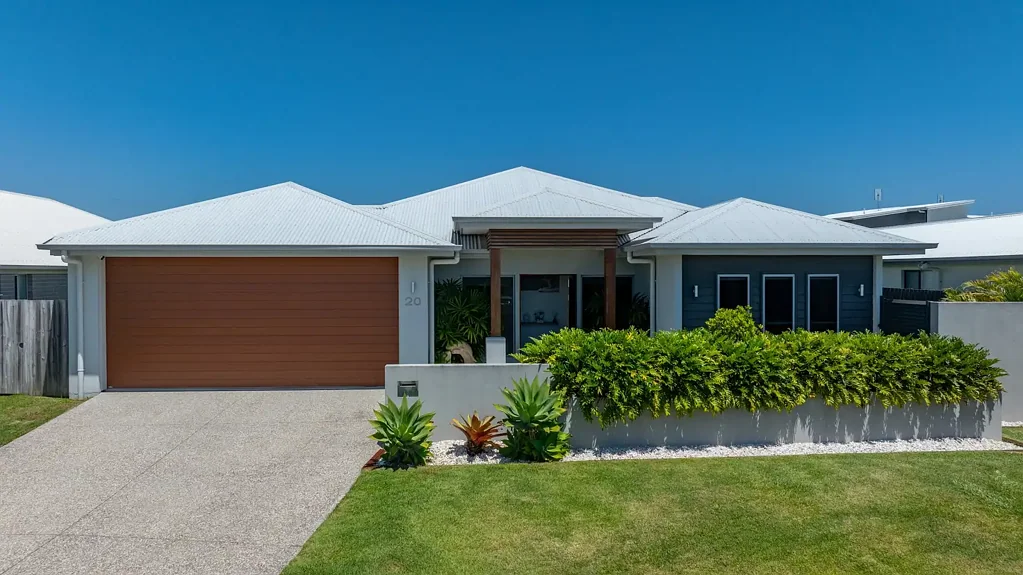 Baringa 4房  Family Home With Premium Upgrades, Pool & Storage for Toys