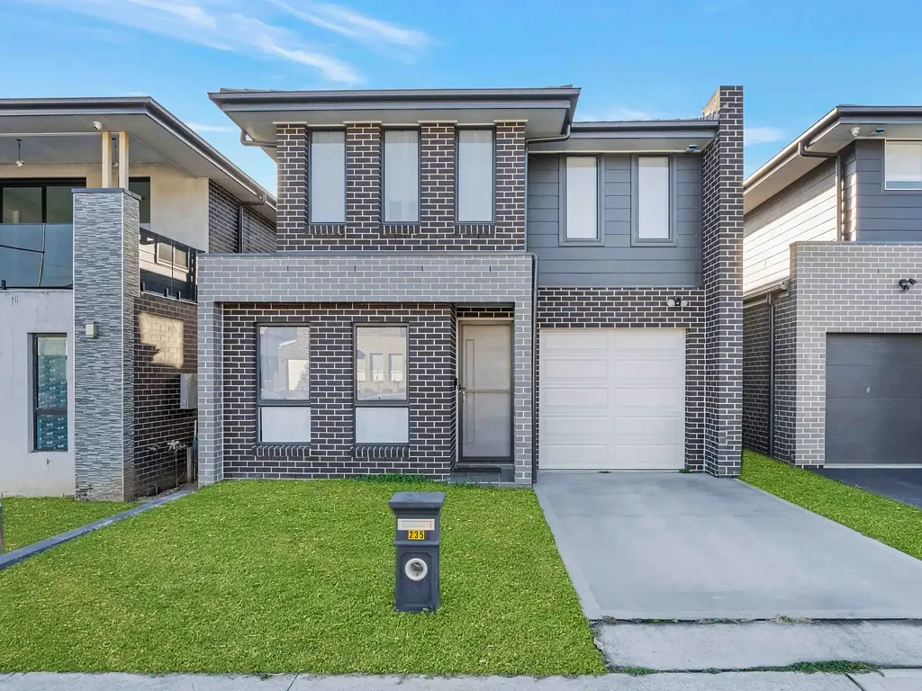 235 Rainbows Way, Leppington, NSW 2179