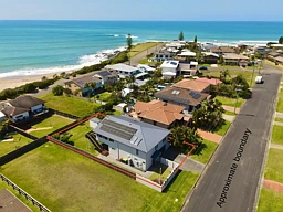 30 Ocean Drive, Wallabi Point