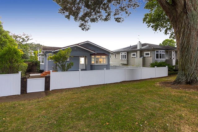 8 Garry Road, Mt Eden, Auckland City