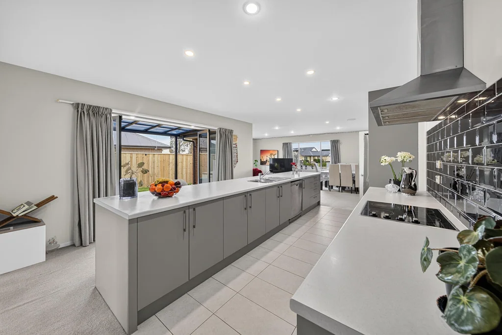 Rolleston 4房  Vendor Australia Bound, Urgent Sale required
