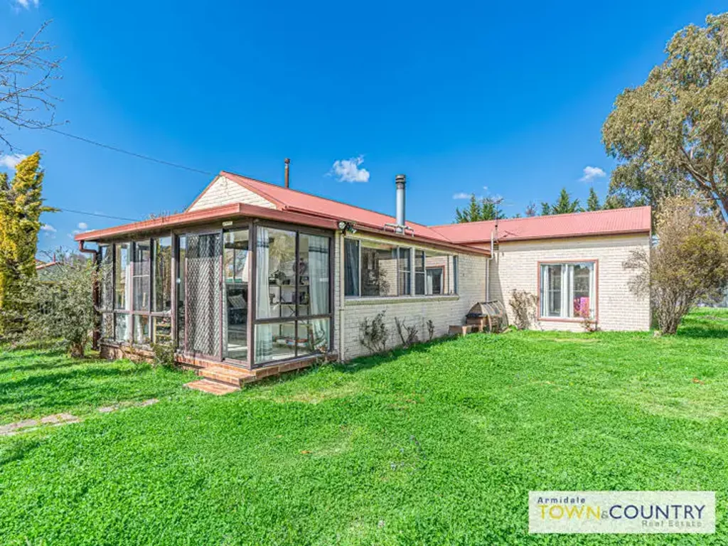 4 Claude Street, Armidale, NSW 2350