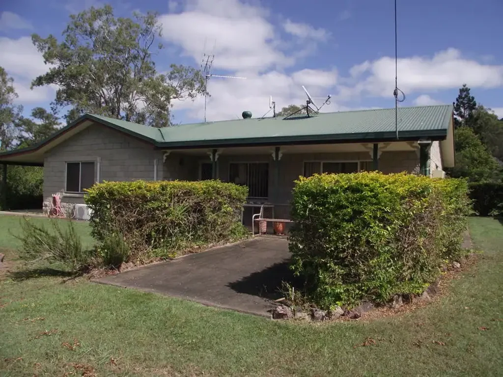 Glastonbury 4Moenga Productive Grazing Country with Creek Frontage & Quality Improvements