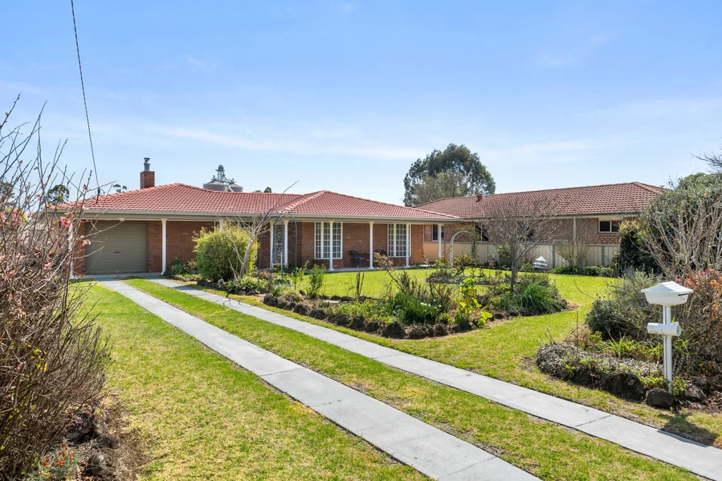 4 Raff Street, Allora, QLD 4362