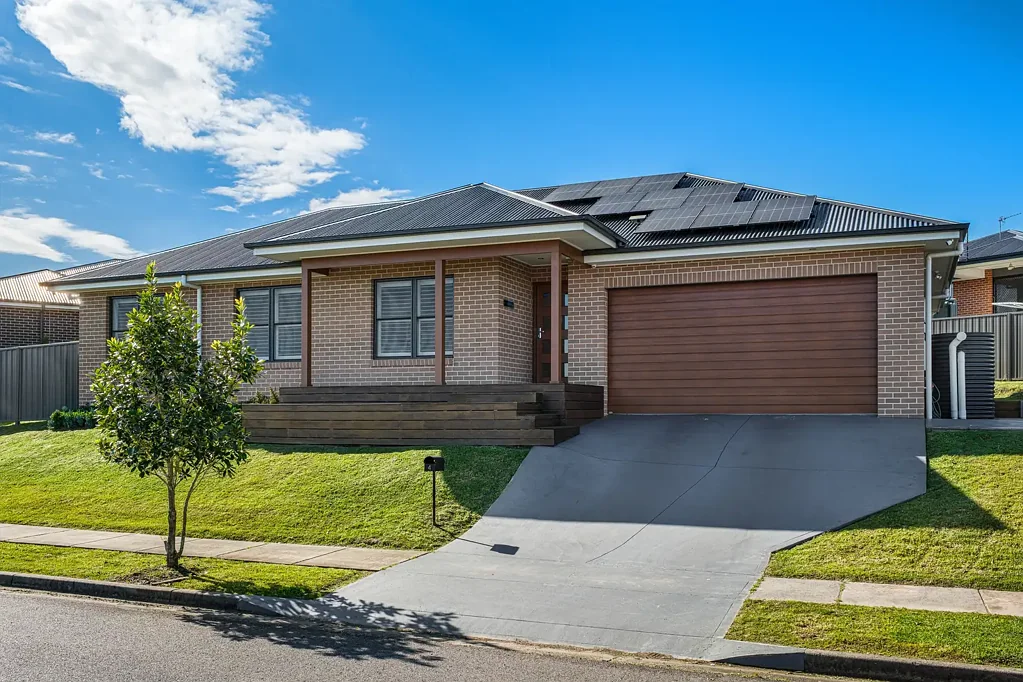 Raymond Terrace 4ਬੈੱਡਰੂਮ Beautiful Modern Family Home in Prime Location