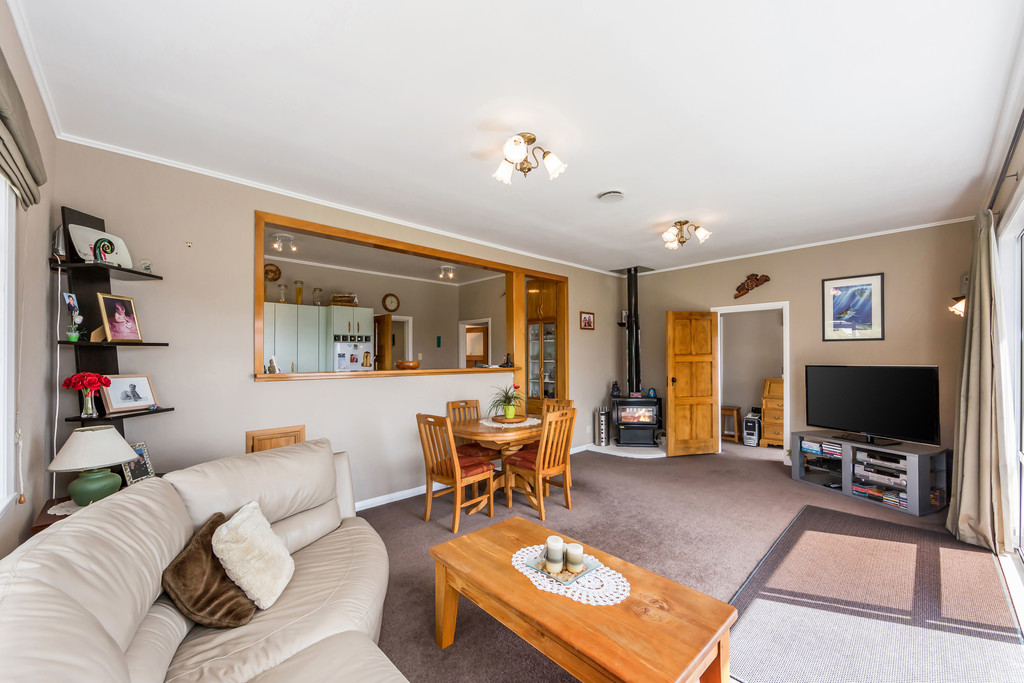 4 Crown Road, Tindalls Beach, Auckland - Rodney, 3 phòng ngủ, 1 phòng tắm