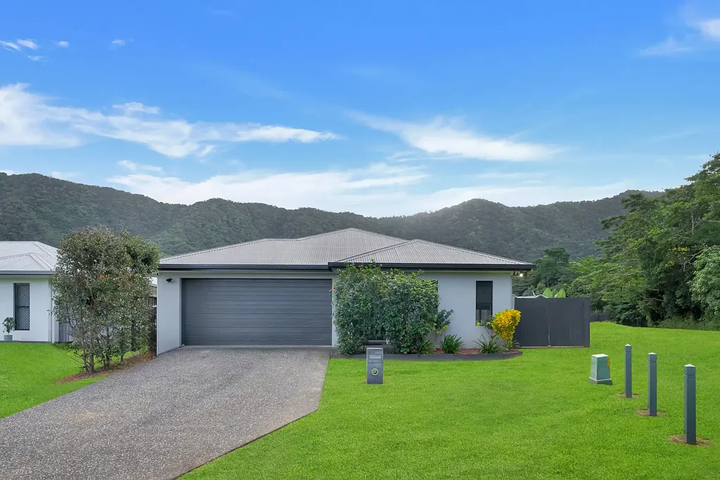 Bentley Park 4ห้องนอน Modern Family Home Built in 2022 | Returning $795 Per Week Until September