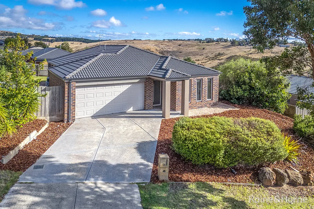 26 Cannington Grove, Sunbury, VIC 3429