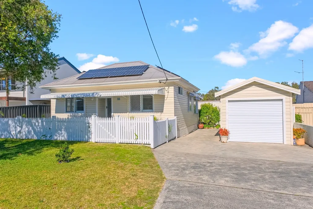 Tuncurry 3ਬੈੱਡਰੂਮ Stunning Cottage on South Street