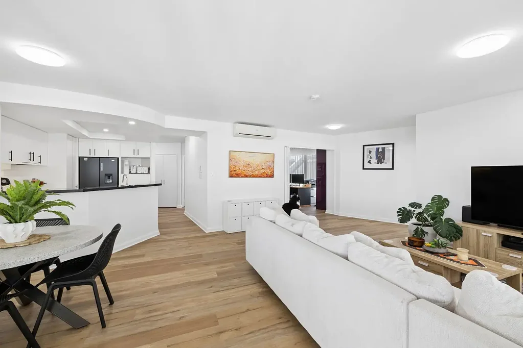 East Perth 3Habitaciones Sunny, stylish and spacious in the heart of Claisebrook Cove!