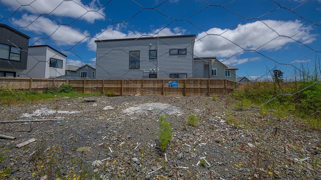 Papakura Brilliant flat section for sale, Ready to build
