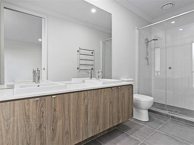 Address Withheld, Redland Bay, QLD 4165, 4 Bedrooms, 2 Bathrooms, House