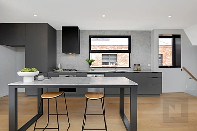 1/23 Henry Street, Seddon, VIC 3011, 3 slaapkamers, 2 badkamers, Townhouse