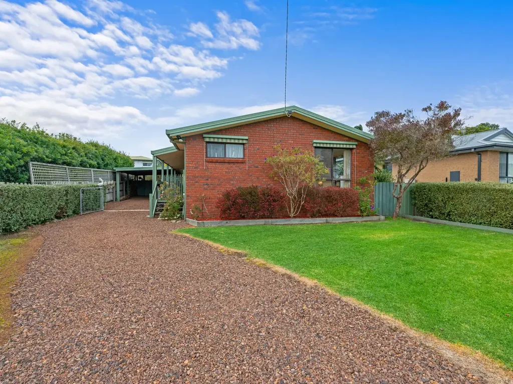 Lakes Entrance 3房  Neat & Tidy On Panoramic