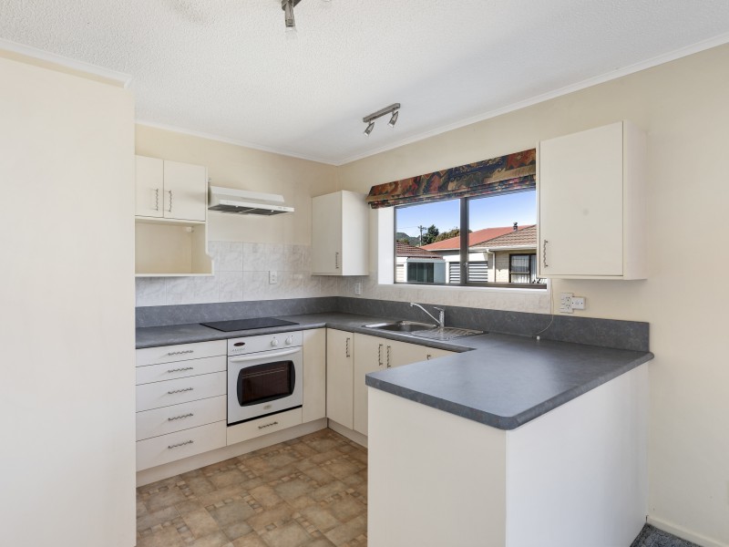 3/30 Leighton Avenue, Waiwhetu, Lower Hutt, 2 phòng ngủ, 1 phòng tắm