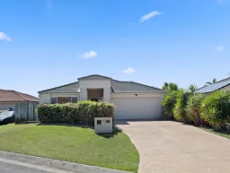 15 Greendale Place, Bracken Ridge