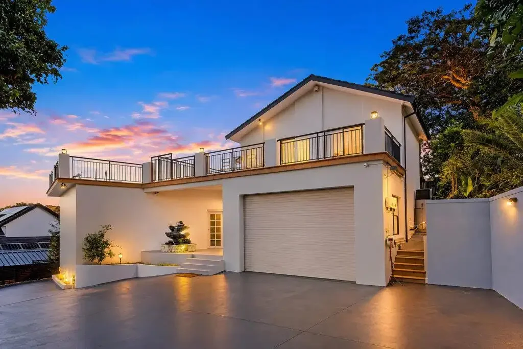 Connells Point 5Moenga LUXURIOUS WATERFRONT-STYLE LIVING IN CONNELL POINT