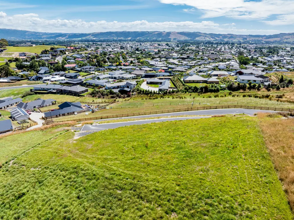Mosgiel Stop  waiting for the perfect spot?
