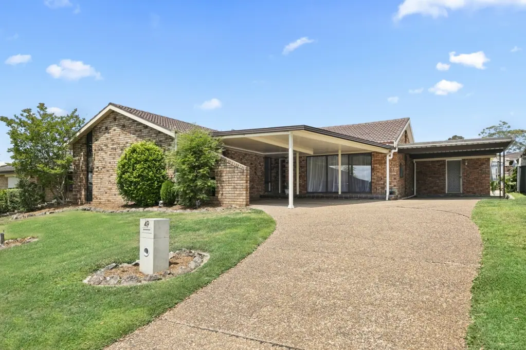 49 Chelmsford Drive, Metford, NSW 2323