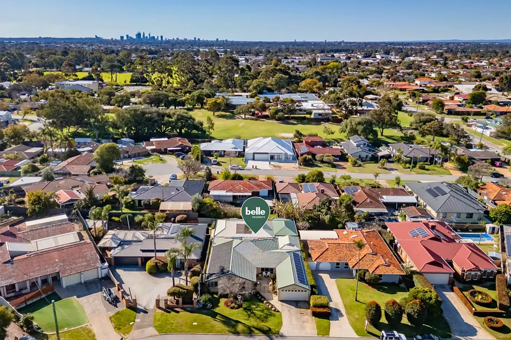 35 Scribbly Gum Square, Willetton, WA 6155
