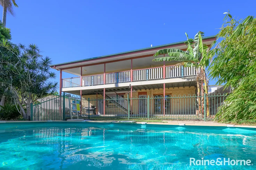 9 Coral Court, Kin Kora, QLD 4680