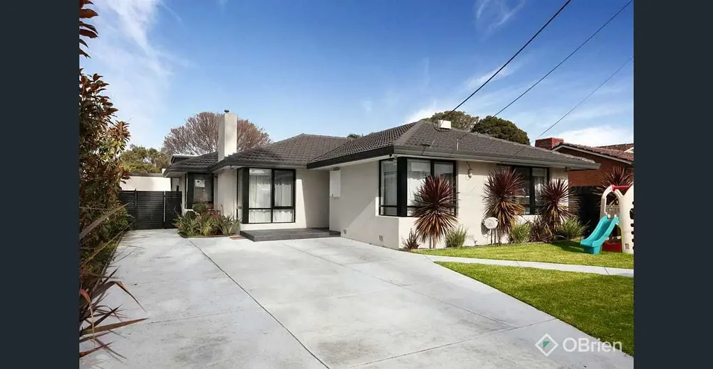 Stylishly Renovated Family Home with a Self-Contained Granny Flat
