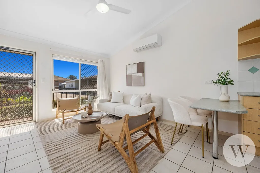 Carseldine 2房 空置可即刻入住，仅有一位直接邻居 Vacant & Move-In Ready with Only One Direct Neighbour