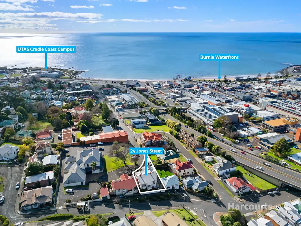 Burnie 4 Bedroom A Century-Old Masterpiece with Views to Captivate