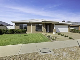 4 Levy Court, Benalla