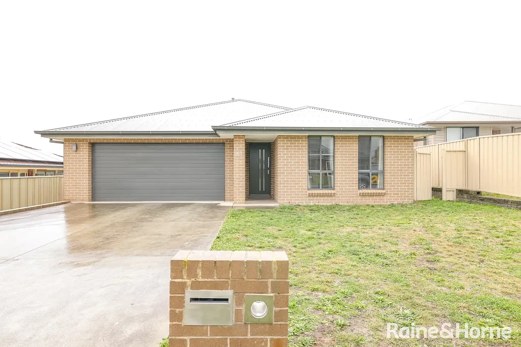 Spacious 4 Bedroom home Available NOW!!!!