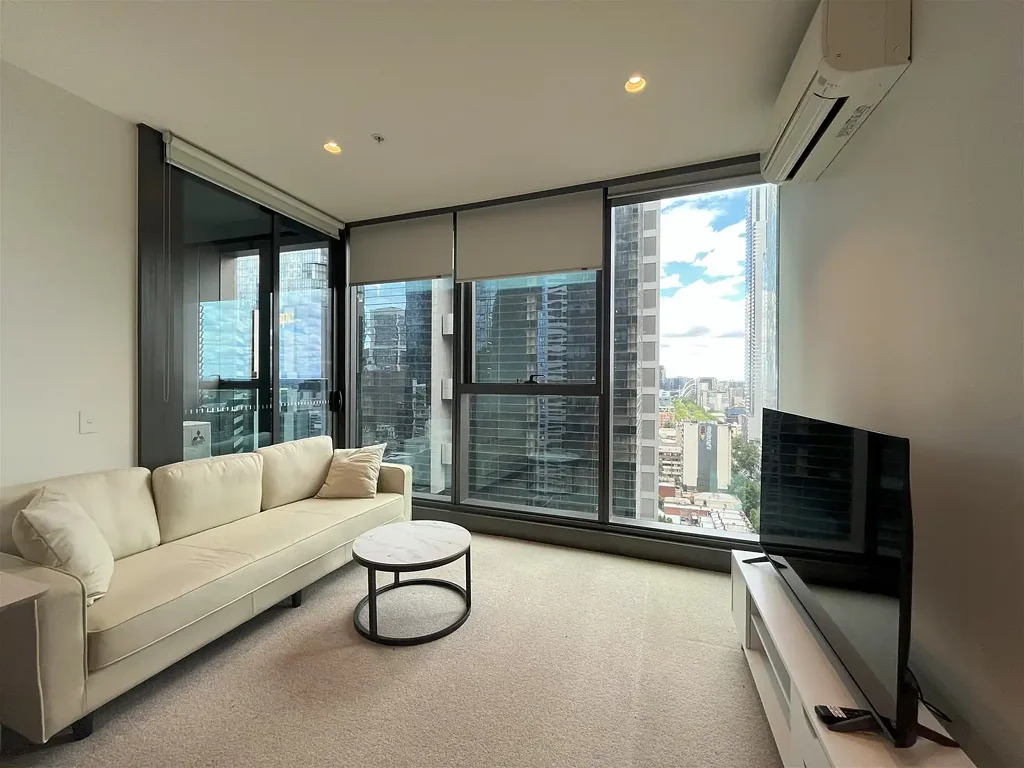 Furnished 2-Bedroom Apartment with Car Space in Melbourne CBD