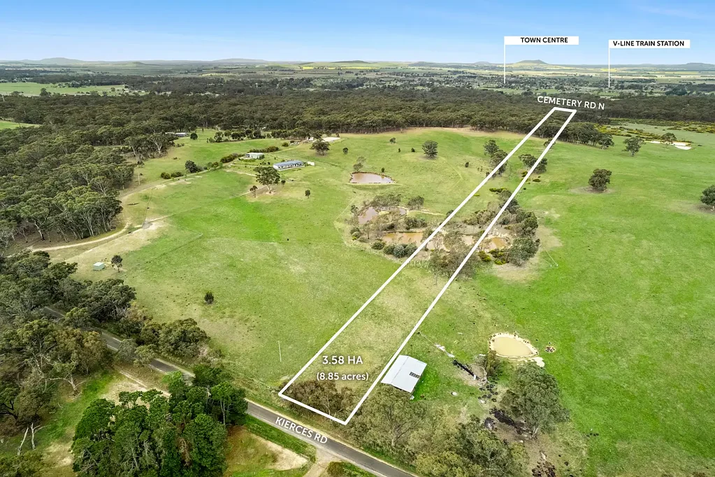 Clunes Ideal weekend getaway