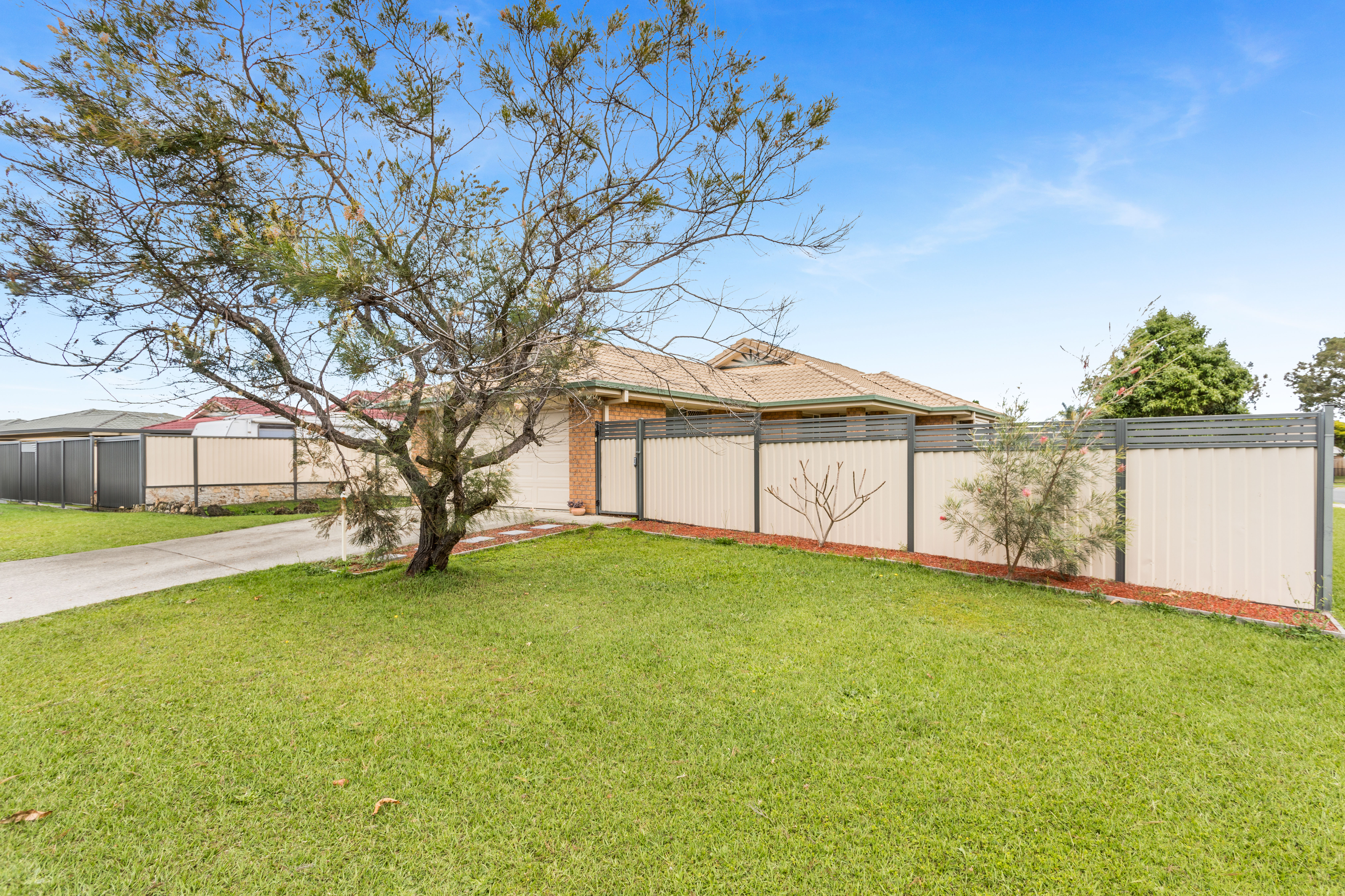 37 KELLIHER ST, ROTHWELL QLD 4022, 0 chambres, 0 salles de bain, House