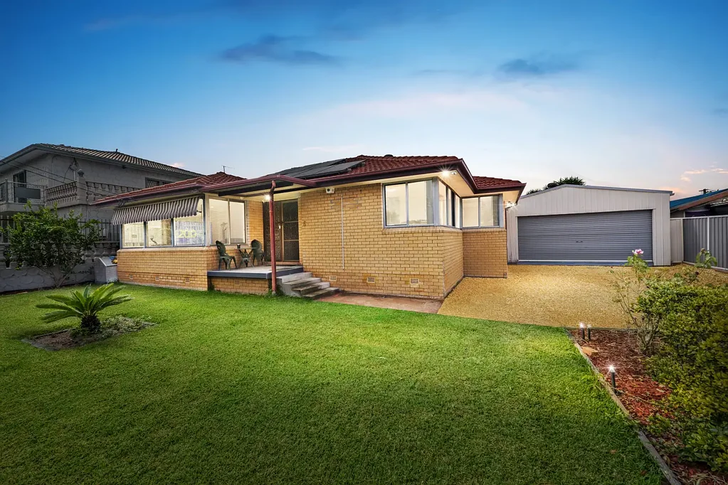 6 Bennett Road, Colyton, NSW 2760